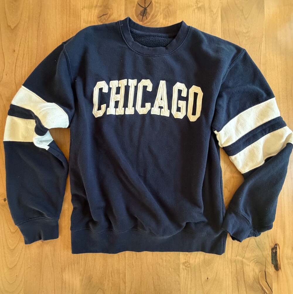 New York Popular Vintage Chicago Spell-Out Sweatshirt Navy Blue Size L